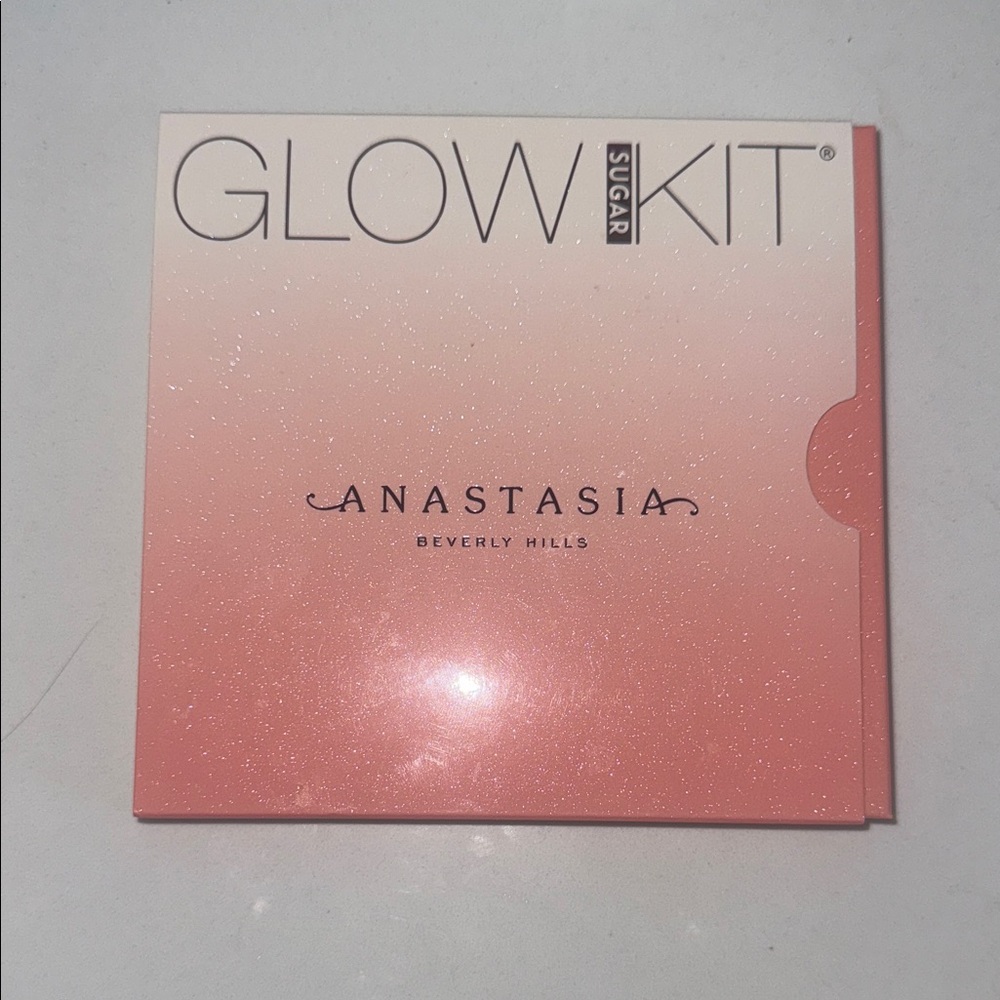 Anastasia Beverly Hills Sugar Glow Kit in Pink Gradient